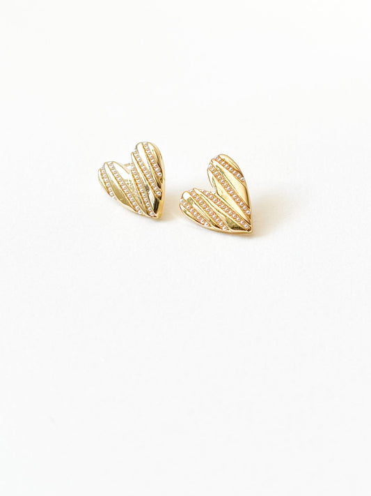 Arete Corazón Mini Perlas